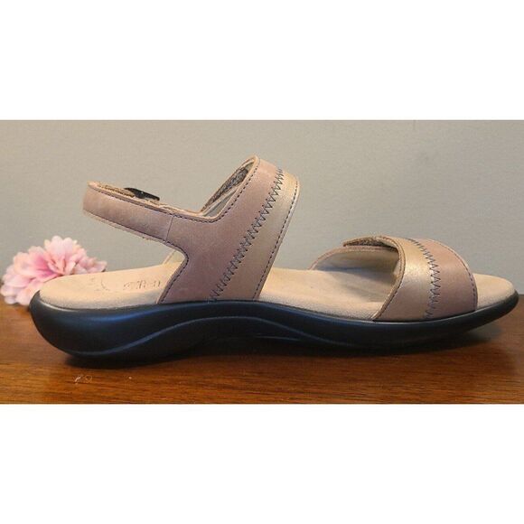 SAS Sandals NUDU DAWN Size 8 N NARROW Hook & Loop Closure TAN GOLD Heel Strap - Picture 10 of 11